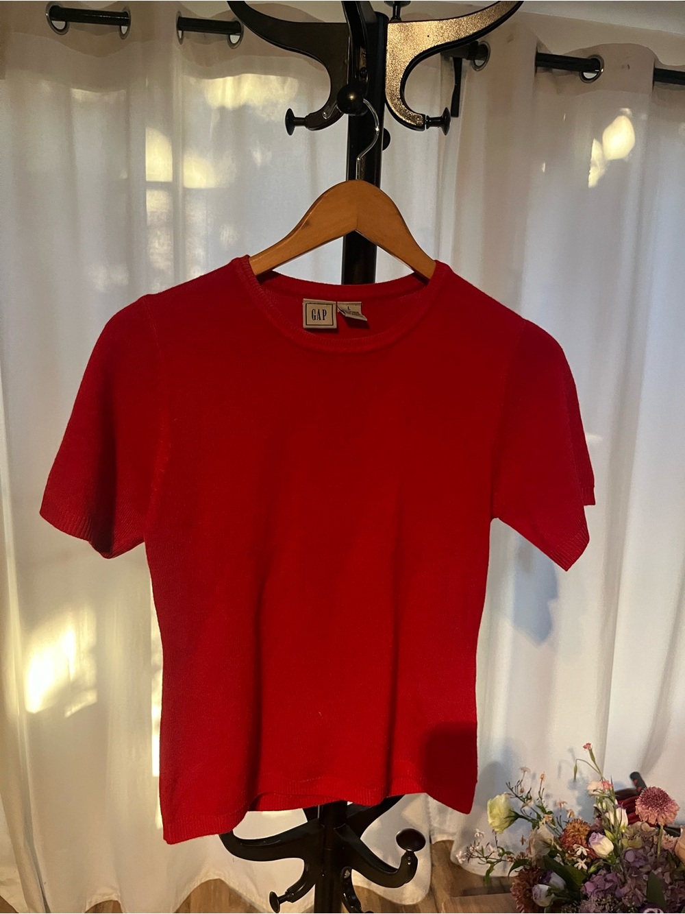 GAP Red Short Sleeve Cashmere Sweater Tee